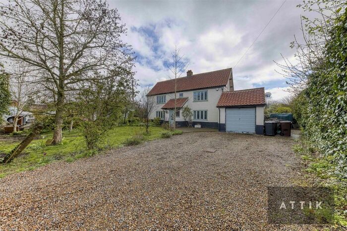 3 Bedroom Detached House For Sale In The Street, Rocklands, Attleborough, NR17