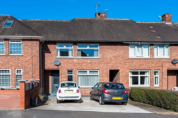 3 Bedroom Terraced House For Sale In Tunwell Drive, Sheffield, S5