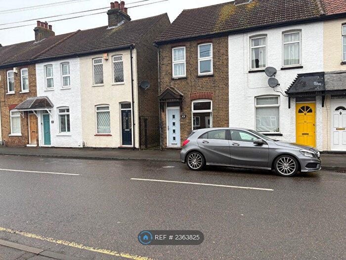 2 Bedroom Terraced House To Rent In Cadmore Lane, Cheshunt, Waltham Cross, EN8