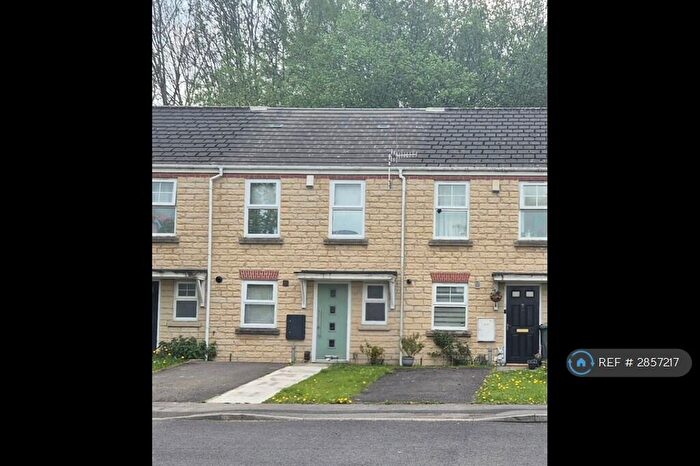 2 Bedroom Terraced House To Rent In Dewberry Close, Bradford, BD7