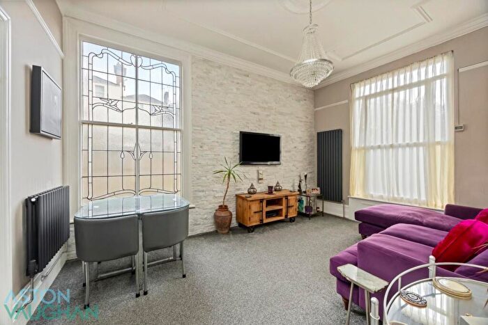 2 Bedroom Apartment For Sale In Sillwood Place, Brighton, BN1