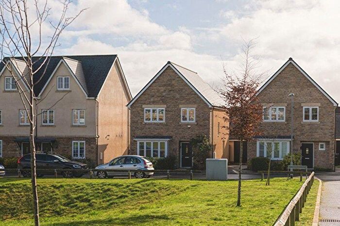 4 Bedroom Detached House For Sale In Wheeler Way, Malmesbury, SN16