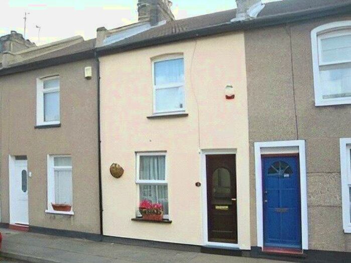 2 Bedroom House To Rent In Rural Vale, Northfleet, Gravesend, Kent, DA11