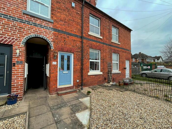 2 Bedroom Property To Rent In Shaw Lane, Albrighton, Wolverhampton, WV7