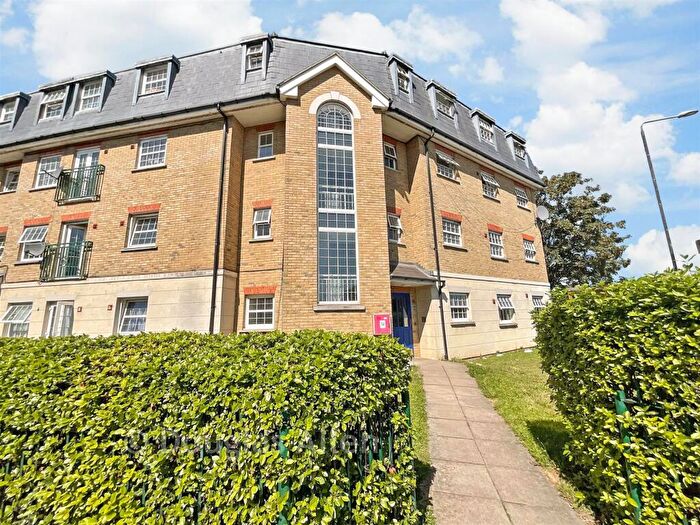 2 Bedroom Apartment For Sale In Queensberry Place, Manor Park, E12