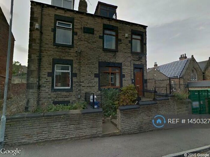 3 Bedroom Semi-Detached House To Rent In Beech Street, Barnsley, S70