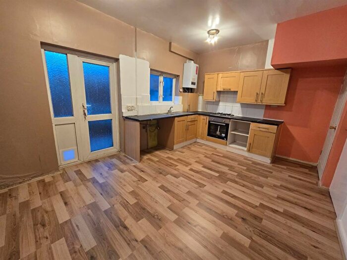 3 Bedroom Property To Rent In Speranza Street, London, SE18