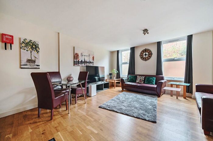 2 Bedroom Flat To Rent In Central Reading, Reading, RG1