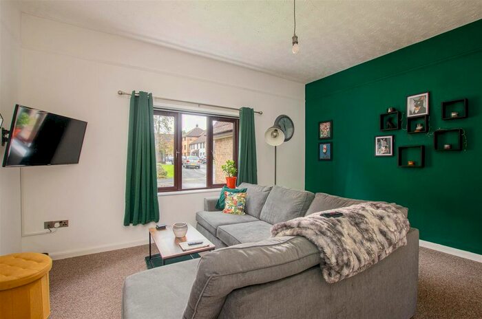 1 Bedroom Flat For Sale In Dalrymple Way, Norwich, NR6