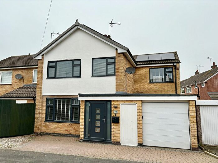 4 Bedroom Semi-Detached House For Sale In Sycamore Way, Littlethorpe, Leicester, Leicestershire., LE19