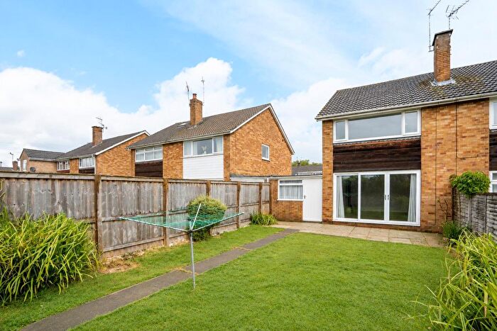 3 Bedroom Semi-Detached House For Sale In Bramble Dene, York, YO24