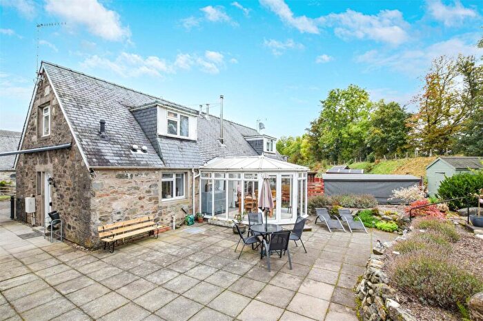 3 Bedroom Semi-Detached House For Sale In Ballechroisk Terrace, Killin, Stirlingshire, FK21