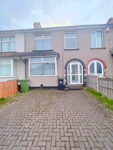 4 Bedroom Terraced House To Rent In Fourth Avenue, Bristol, BS7