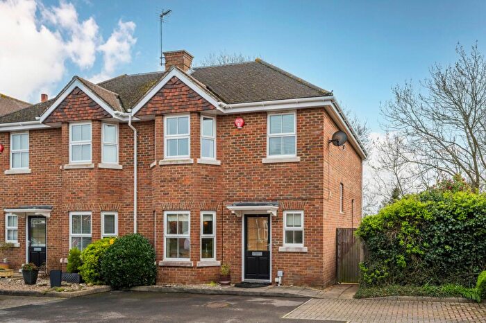 3 Bedroom Semi-Detached House To Rent In Beckingham Place, Spencers Wood, RG7