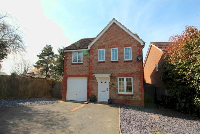 4 Bedroom Detached House To Rent In Hillbrow Lane, Ashford, TN23