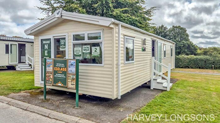 2 Bedroom Park Home For Sale In Stowford Farm Meadows, EX34