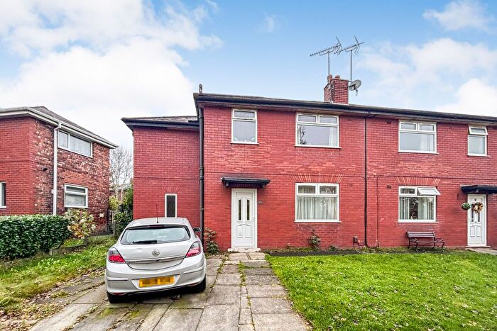 2 Bedroom End Of Terrace House For Sale In Walnut Avenue, Wigan, WN1