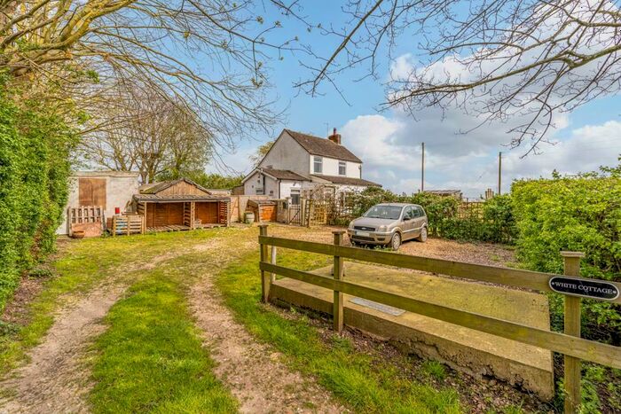 3 Bedroom Detached House For Sale In Ivery Lane, Wrangle, Boston, PE22