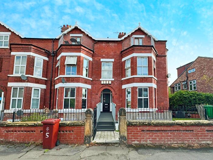 2 Bedroom Flat To Rent In Goulden Road, Manchester, Greater Manchester, M20