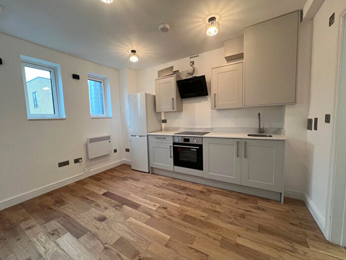 Studio To Rent In Mare Street, Hackney, E8