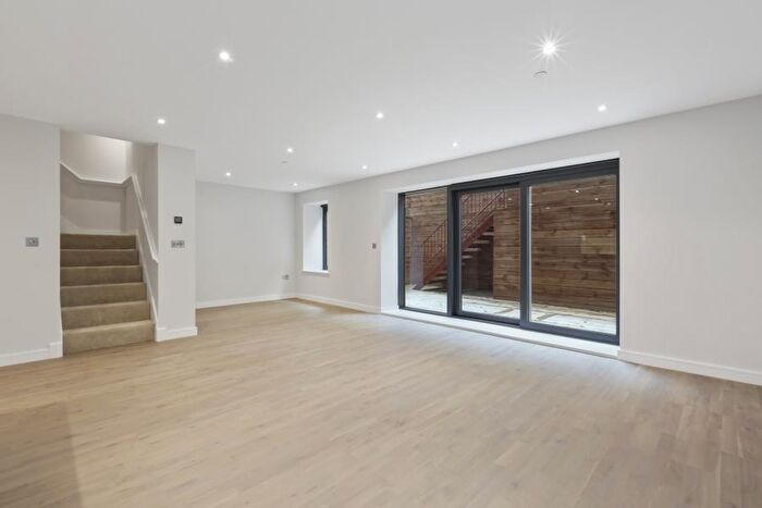 3 Bedroom Apartment To Rent In Viridium Apartments, Finchley Road, NW3