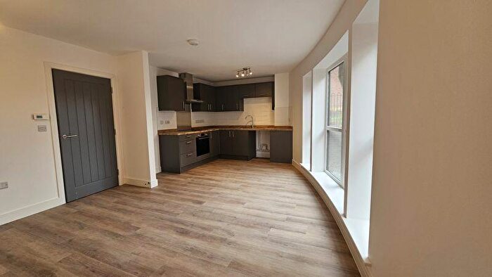 2 Bedroom Flat To Rent In Penkvale Road, Stafford, ST17