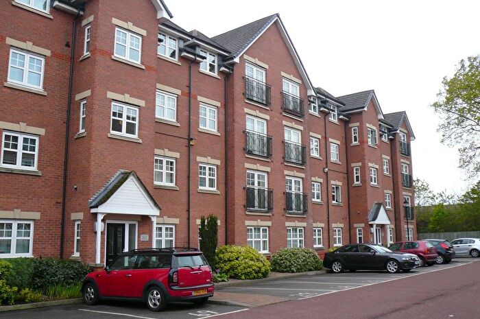 2 Bedroom Apartment To Rent In The Quadrant, Merlin House, Off Fog Lane, Didsbury, M19