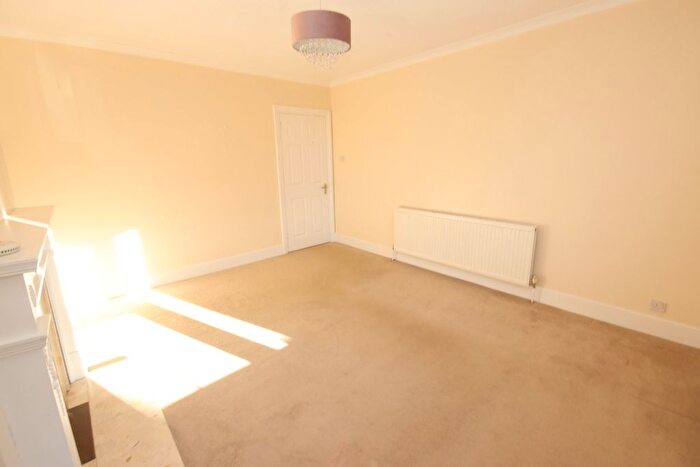 3 Bedroom Flat To Rent In High Street, Flitwick, MK45