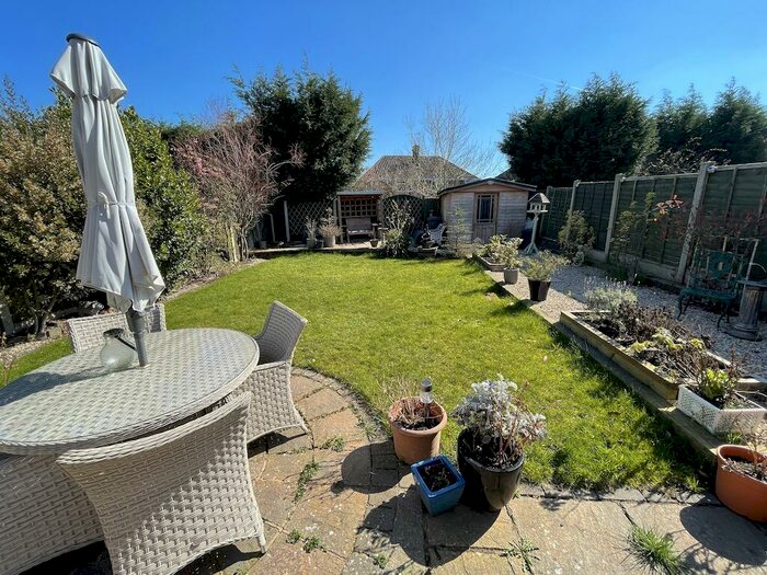 3 Bedroom SemiDetached House For Sale In Pedmore Stevens Road, DY9