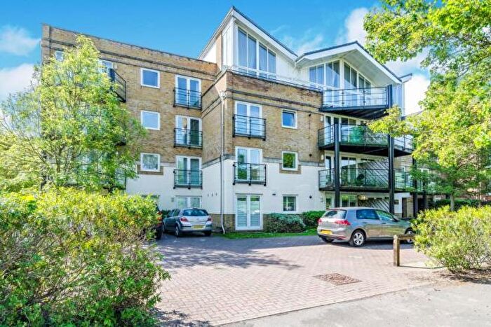 2 Bedroom House To Rent In Compass Court, - Winn Road, SO17