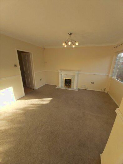 3 Bedroom Terraced House To Rent In Nettleton Court, Colton, Leeds, LS15