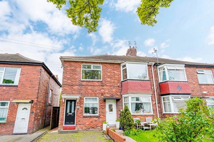 2 Bedroom Flat For Sale In Queen Alexandra Road West, North Shields, NE29