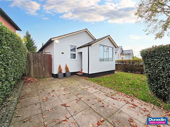 2 Bedroom Detached House For Sale In Hawkesley Crescent, Longbridge, Birmingham, B31