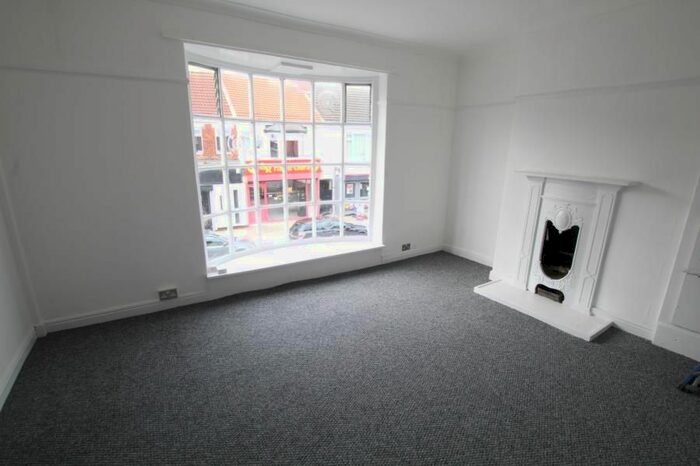 2 Bedroom Flat To Rent In New Bridge Road, Hull, HU9