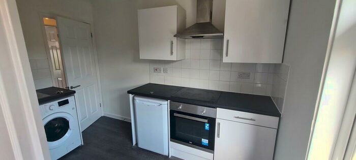 2 Bedroom Apartment To Rent In Victoria Road, SO19