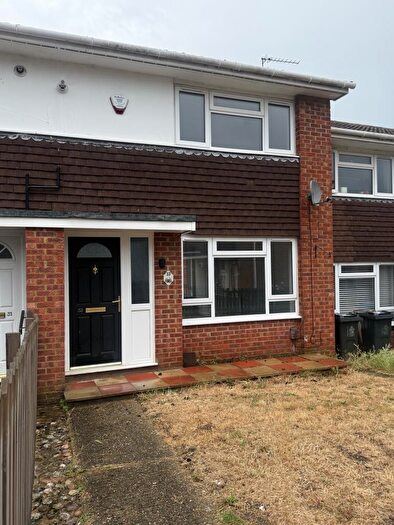 2 Bedroom Terraced House To Rent In Radcot Close, Maidenhead, SL6