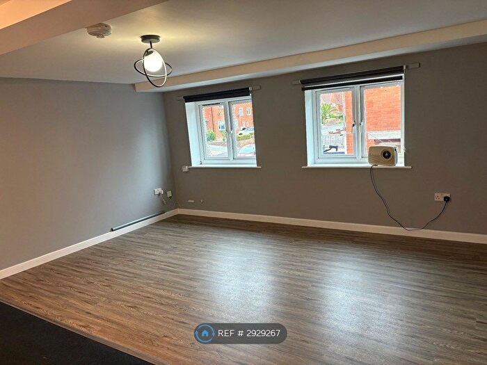 1 Bedroom Flat To Rent In Westfield Road, Yeovil, BA21
