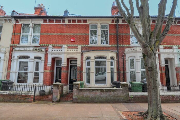 3 Bedroom Terraced House To Rent In Frensham Road, Southsea, PO4