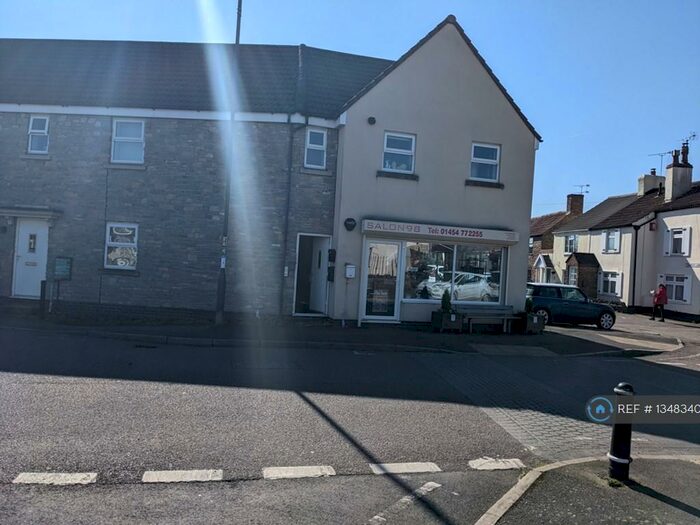 2 Bedroom Flat To Rent In Woodend Road, Coalpit Heath, Bristol, BS36