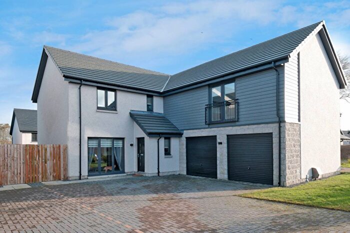 5 Bedroom Detached House For Sale In Daisy Close, Peterhead, Aberdeenshire, AB42