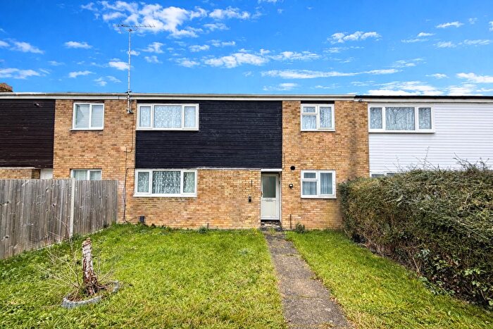 3 Bedroom Terraced House For Sale In Mildmay Road, Stevenage, SG1