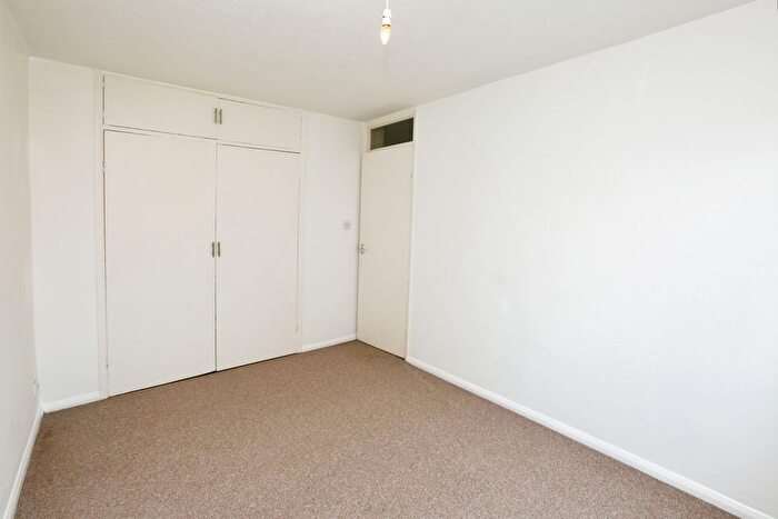 3 Bedroom End Of Terrace House For Sale In Naish Drive, Gosport, Hampshire, PO12