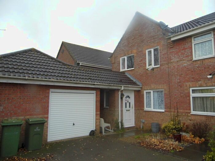 3 Bedroom Semi-Detached House To Rent In Lavender Close, Attleborough NR17