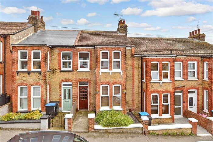 2 Bedroom Terraced House For Sale In Fitzroy Avenue, Margate, Kent, CT9