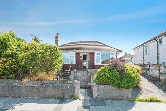 3 Bedroom Bungalow For Sale In Lowlands Road, Morecambe, Lancashire, LA4