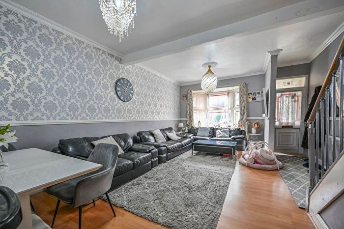3 Bedroom Terraced House For Sale In Kempton Road, East Ham, London, E6
