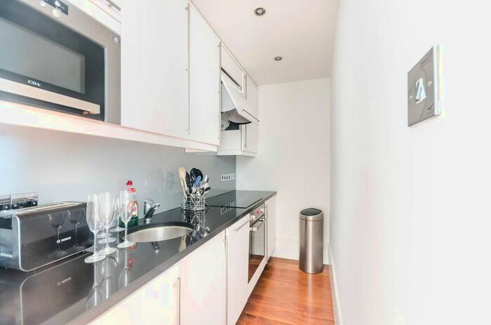 1 Bedroom Flat To Rent In Jermyn Street, St James's, London, SW1Y