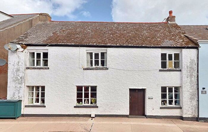 4 Bedroom Terraced House For Sale In Drew Street, Brixham, TQ5