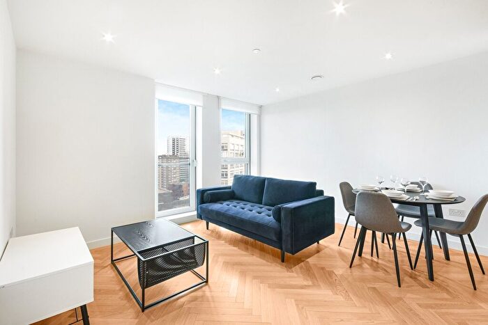 1 Bedroom Flat To Rent In Two Fifty One, Elephant Amp; Castle, SE1