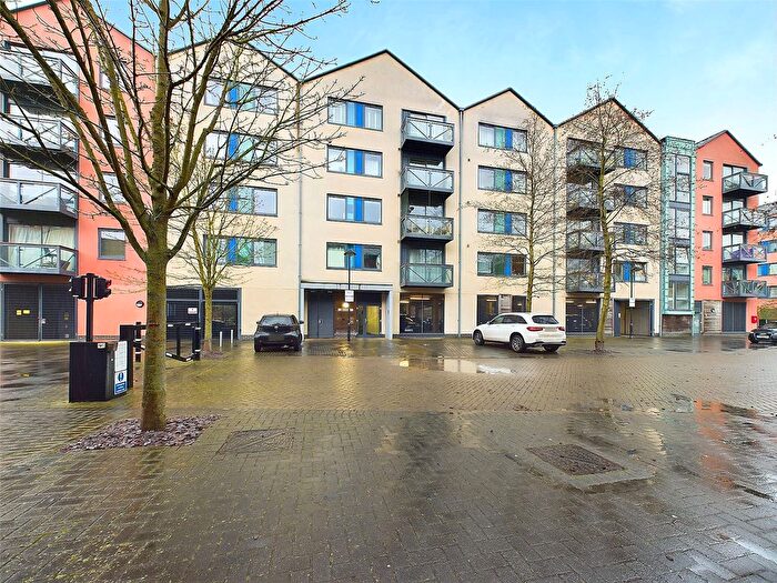 2 Bedroom Flat To Rent In Union Lane, Isleworth, TW7